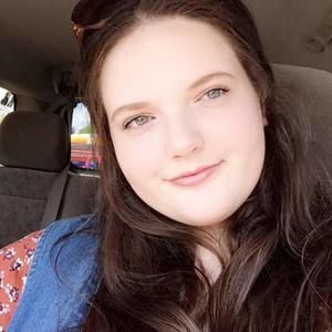 Meet your Posher, Leann